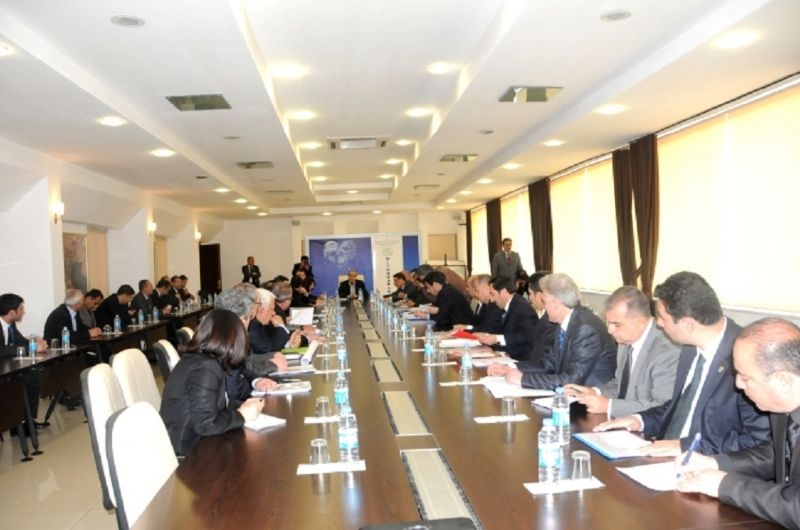 Investments İn Diyarbakir Discussed At The Chairmanship Of Minister Eker