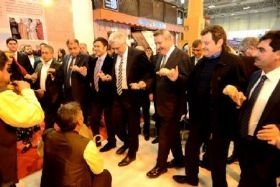 Diyarbakır Stand Flooded By Visitors İn 2014 Emıtt Fair