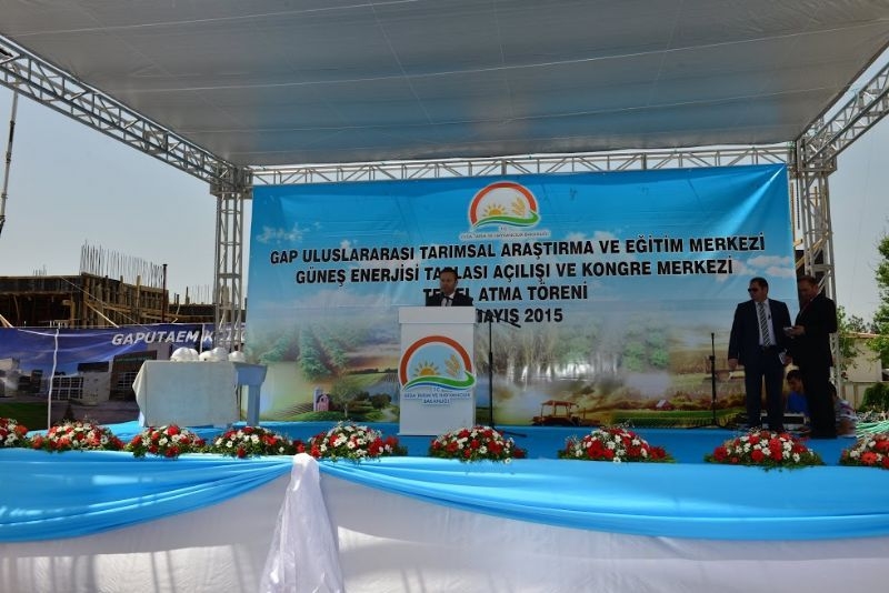 Minister Eker Opens The Solar Power Plant To Service